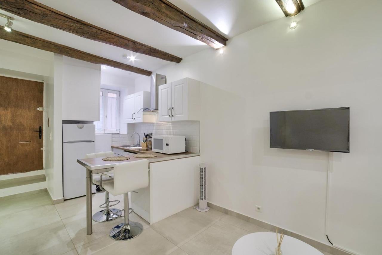 Superb Flat Near The Beach In אנטיב מראה חיצוני תמונה